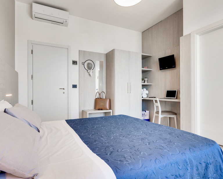 media.Slide_Camere_4Hotel_Aurelio_Cesenatico