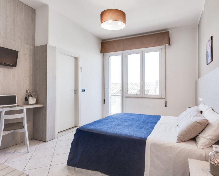 media.Slide_Camere_6Hotel_Aurelio_Cesenatico