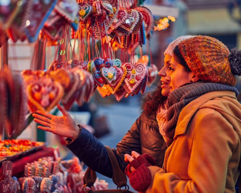 media.mercatini_natale_particolare_persone