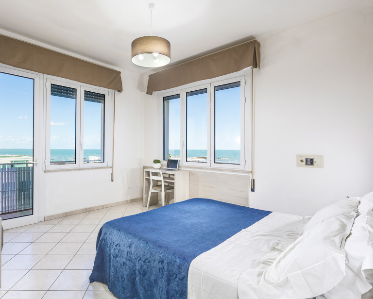 media.Slide_Camere_2Hotel_Aurelio_Cesenatico